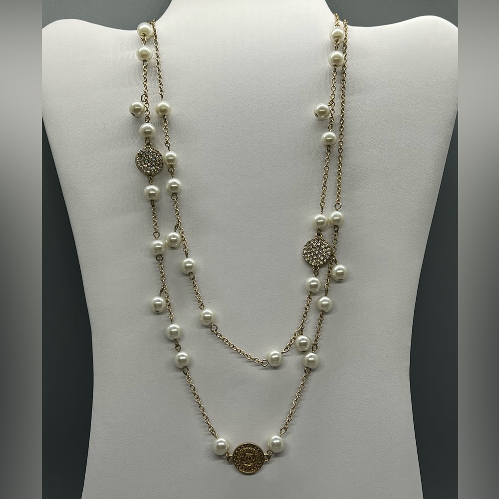 Midnight Cruise Glass Pearl Necklace